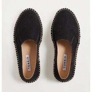 ✨torrid black espadrille flats✨